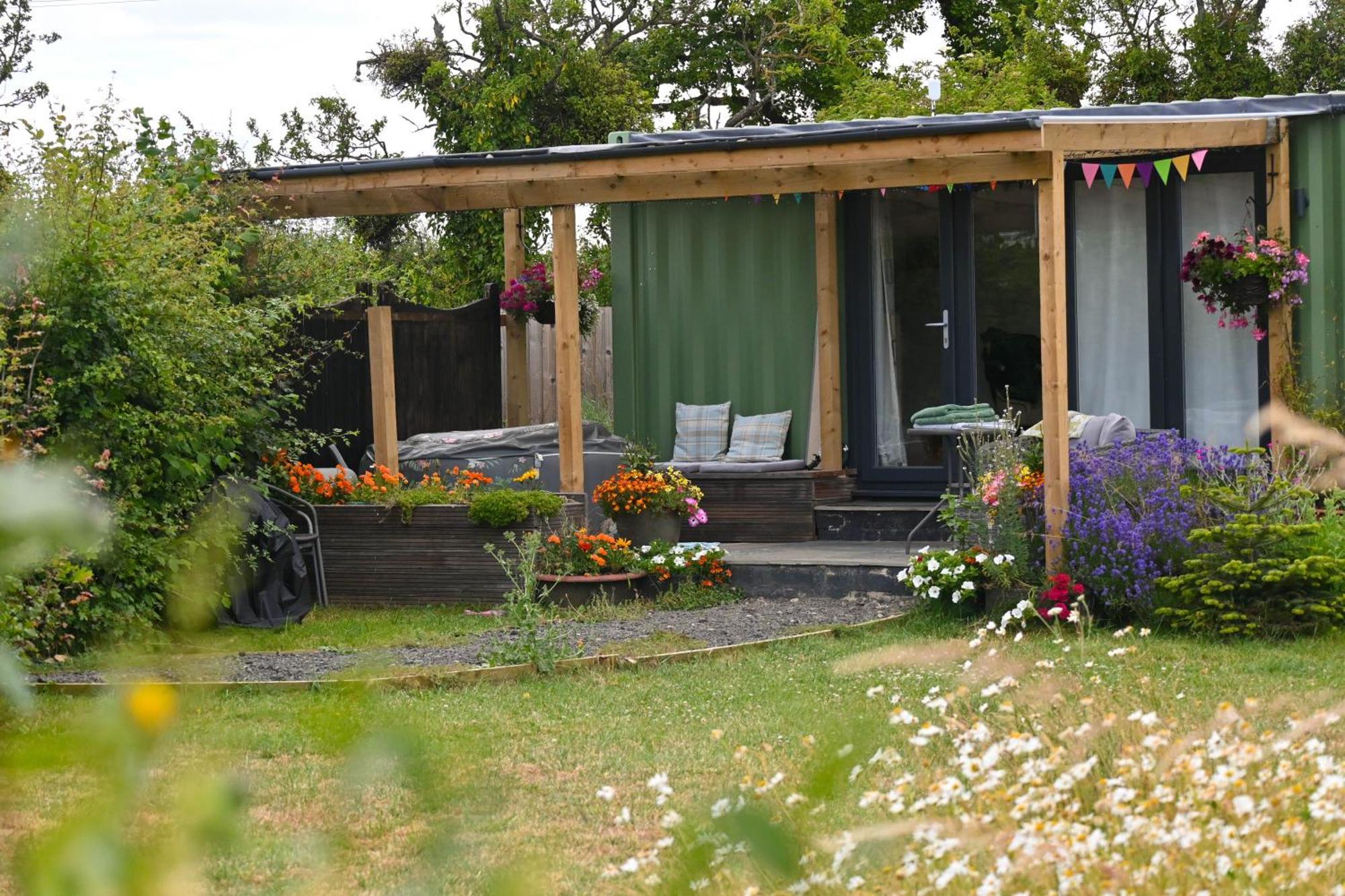 Sweet Pea Cabin Badsey Eksteriør bilde
